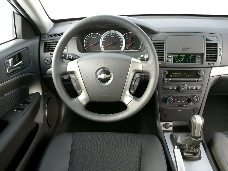 Chevrolet Epica салон 2006