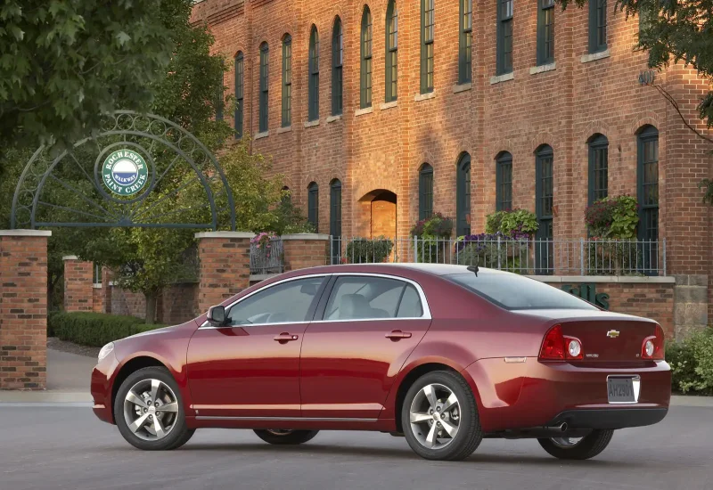 Chevrolet Malibu седан