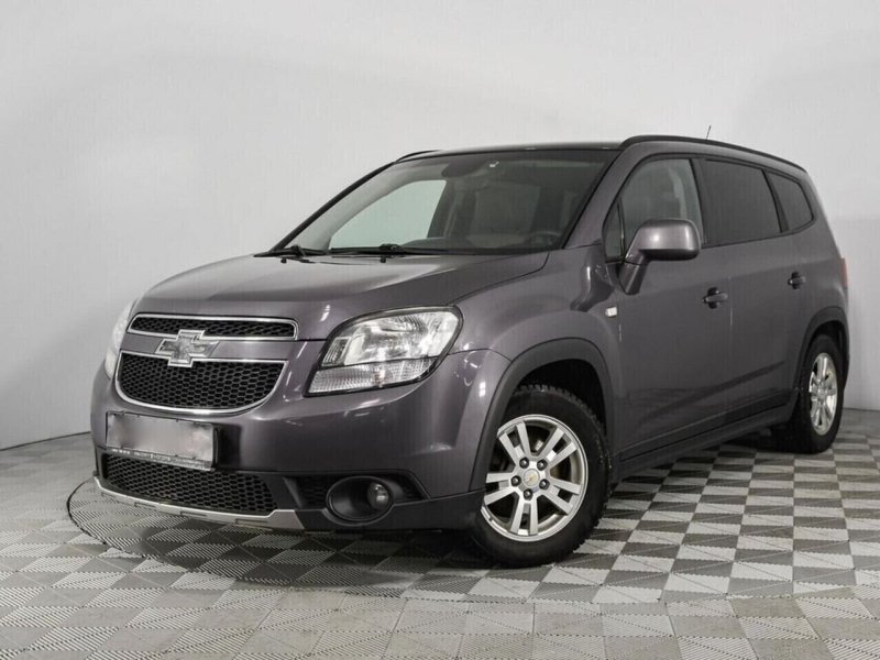 Chevrolet Orlando php left