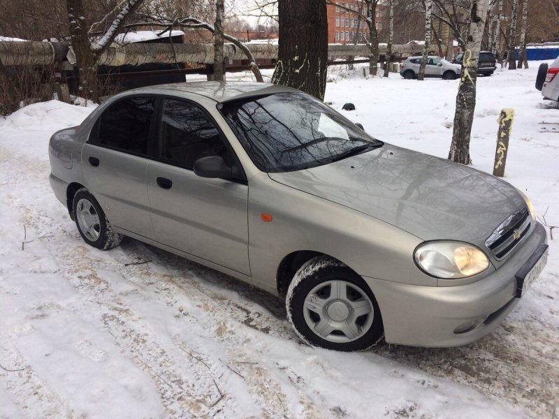 Chevrolet lanos 2008 черный