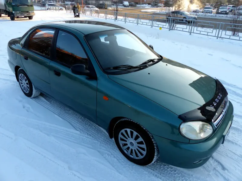 Chevrolet lanos 1 поколение