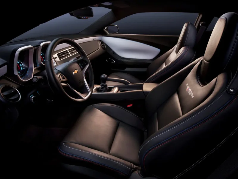 Chevrolet Camaro салон