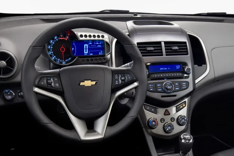 Chevrolet Aveo 2014 салон