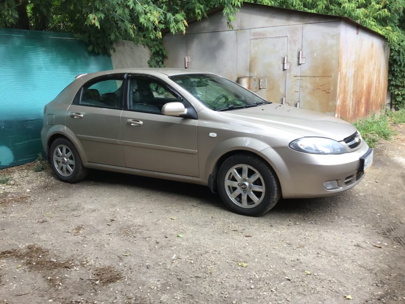 Lacetti седан (j200)