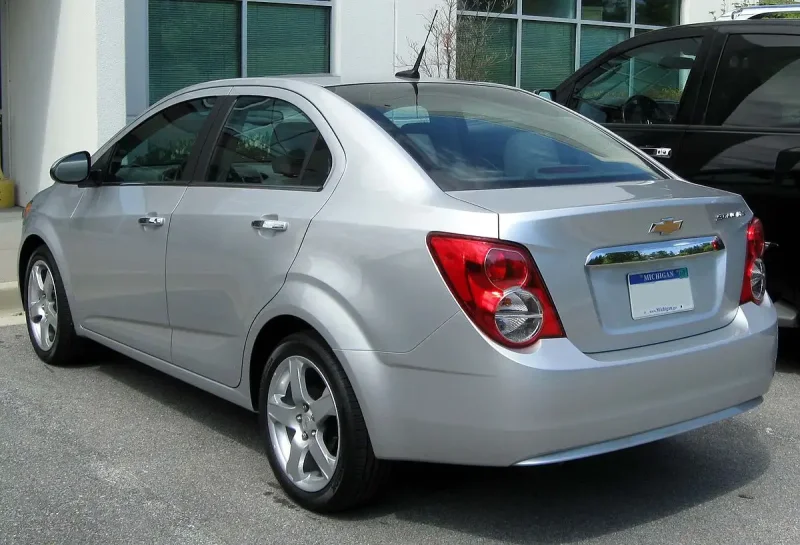 Chevrolet Aveo (t300) 2011