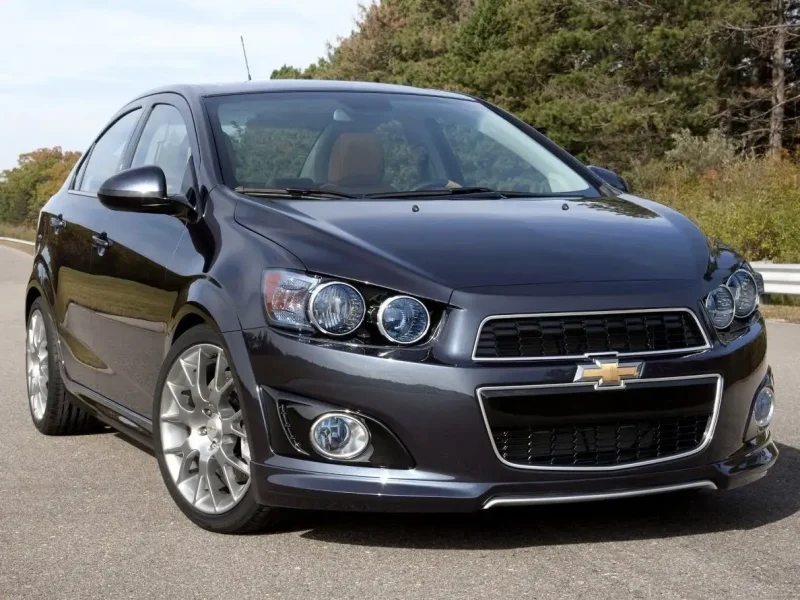 Chevrolet Aveo (t300) 2011