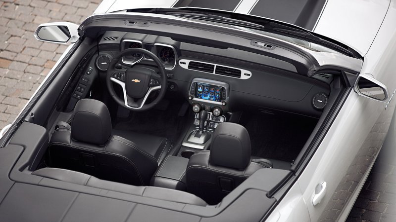 Chevrolet Camaro интерьер