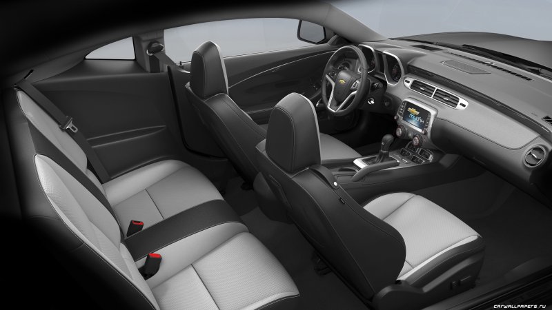 Chevrolet Camaro 2009 салон
