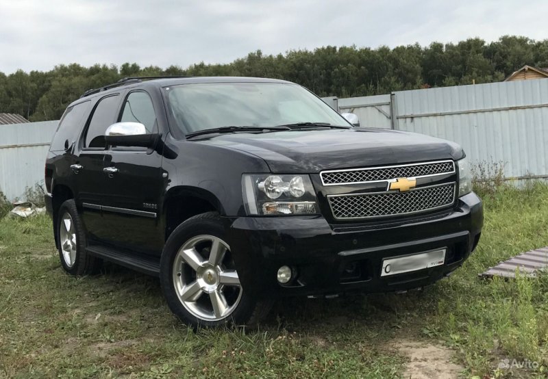 Chevrolet Tahoe 2012 салон