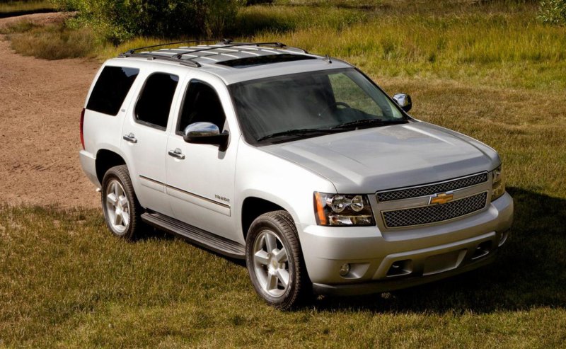 Chevrolet Tahoe Black 2012