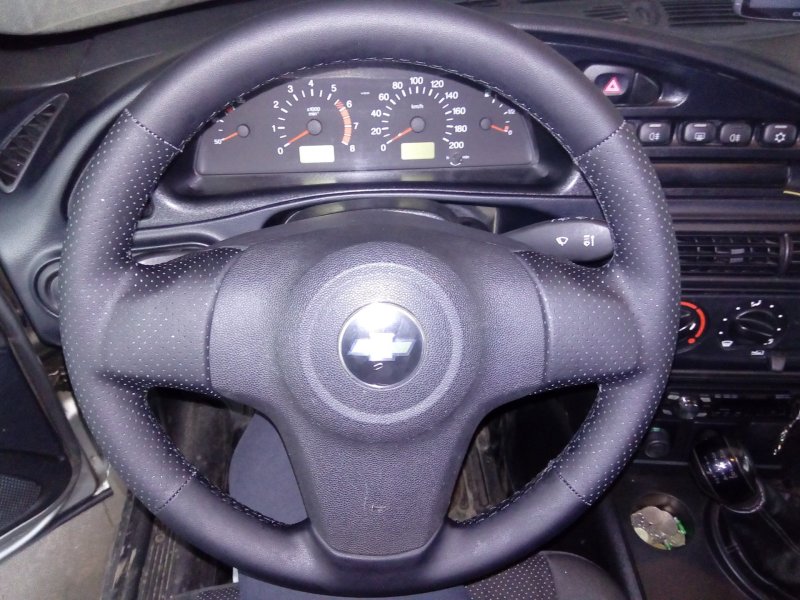 Chevrolet Niva руль
