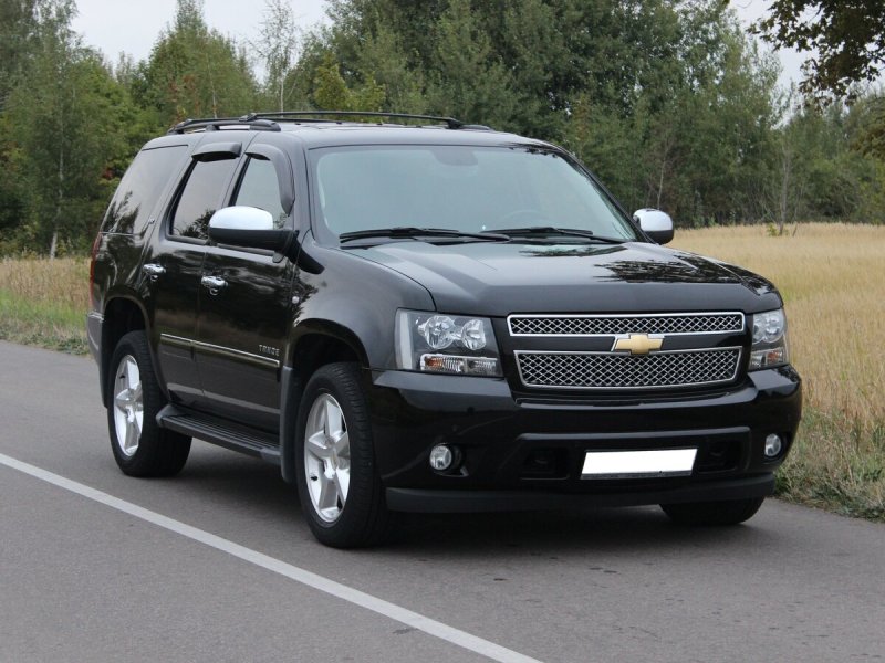 Внедорожник Chevrolet Tahoe 3