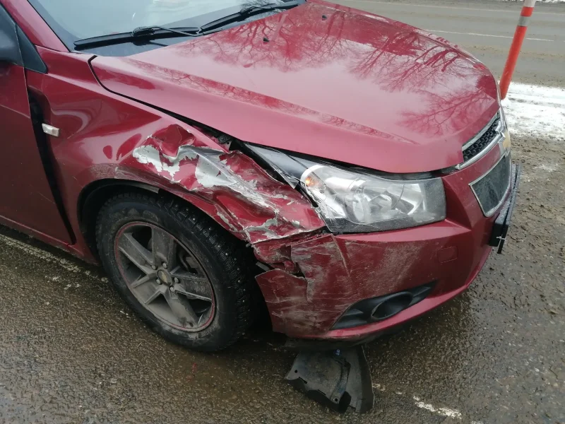 Chevrolet Cruze битый Снежка