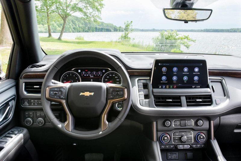Chevrolet Tahoe 2021 салон