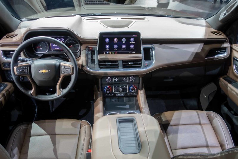 Tahoe z71 2021