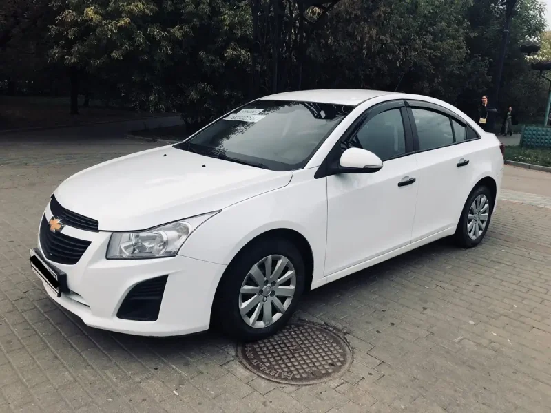 Chevrolet Cruze 2014 белый