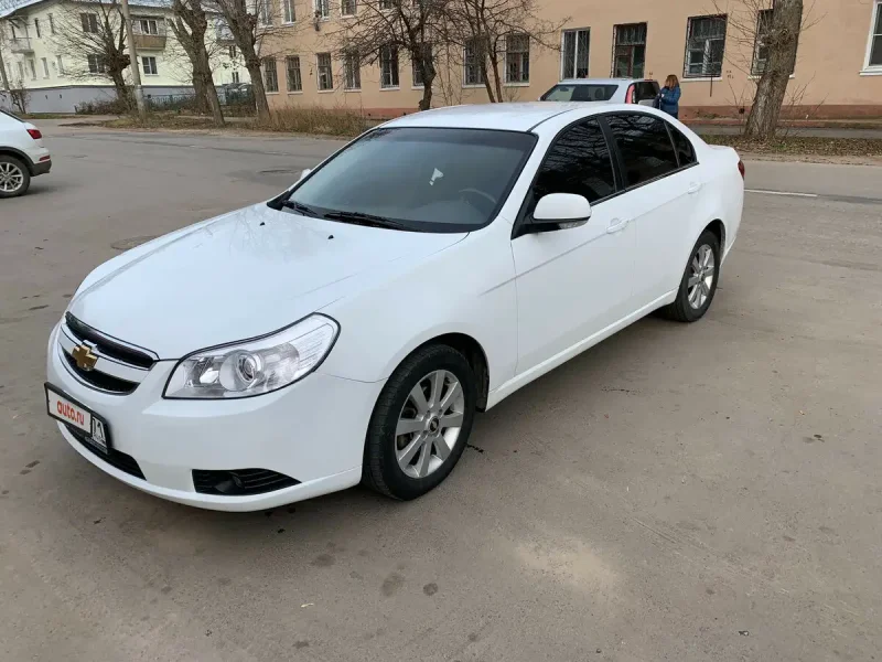 Шевроле Эпика белая