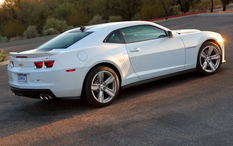Chevrolet Camaro zl1 2011