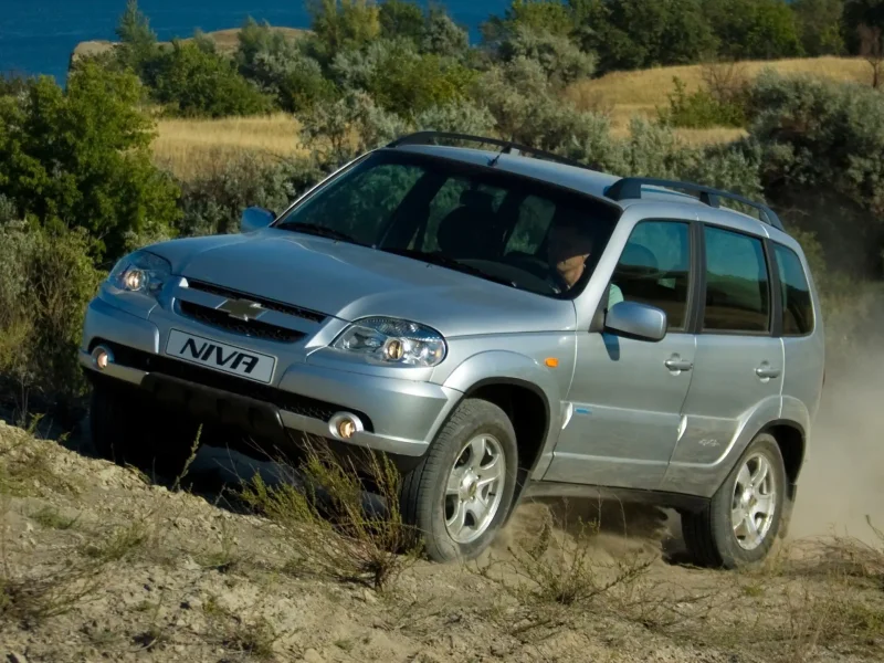 Chevrolet Niva 2004