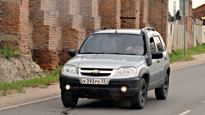 Lada 2123 530 3556