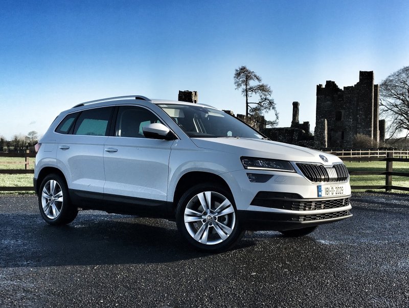 Skoda Karoq белый