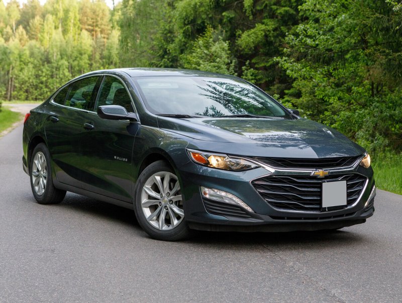 Chevrolet Malibu IX
