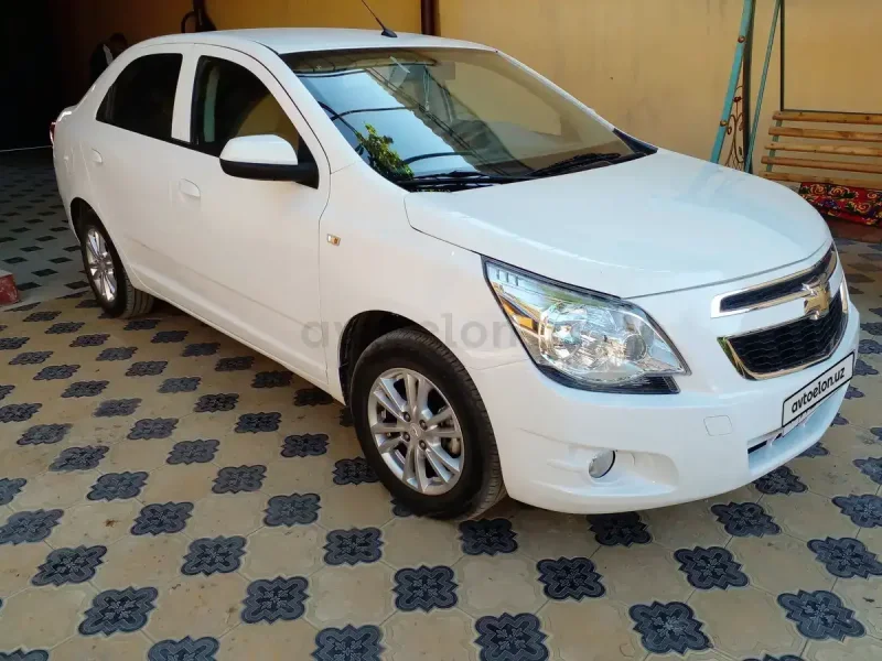 Узбекский Chevrolet Cobalt цвет 2212