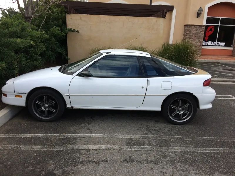 Isuzu geo Storm