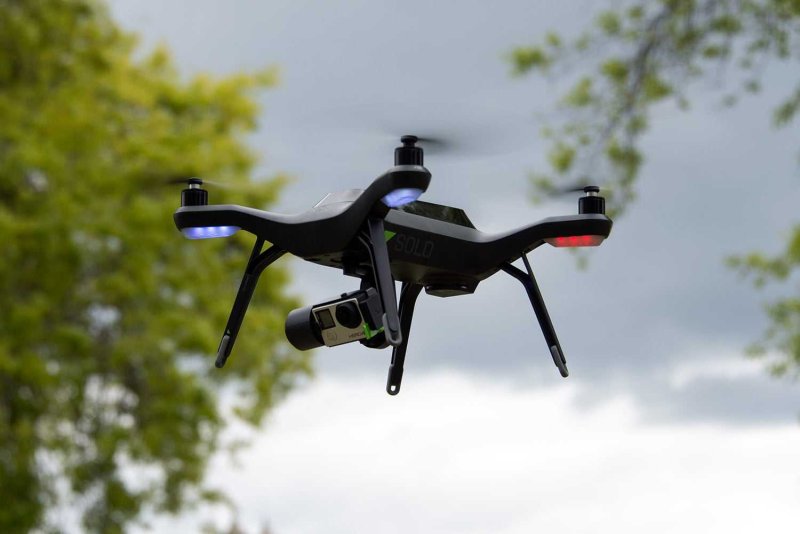Дрон “3dr solo”