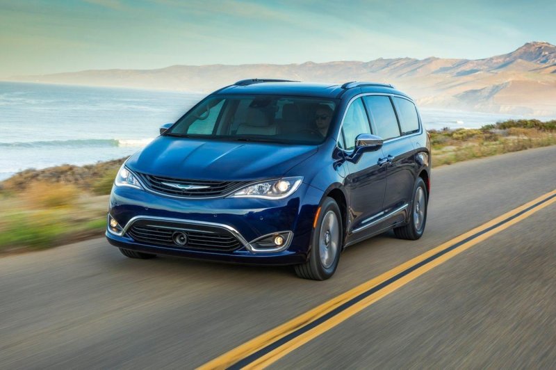 Chrysler Pacifica 2014