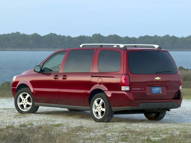 Минивэн Chevrolet Uplander