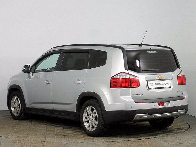 Chevrolet Orlando l,2012 белые