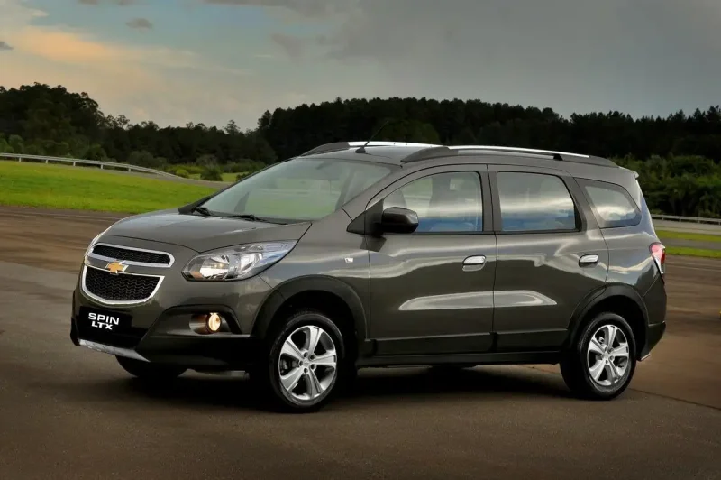 Chevrolet компактвэн