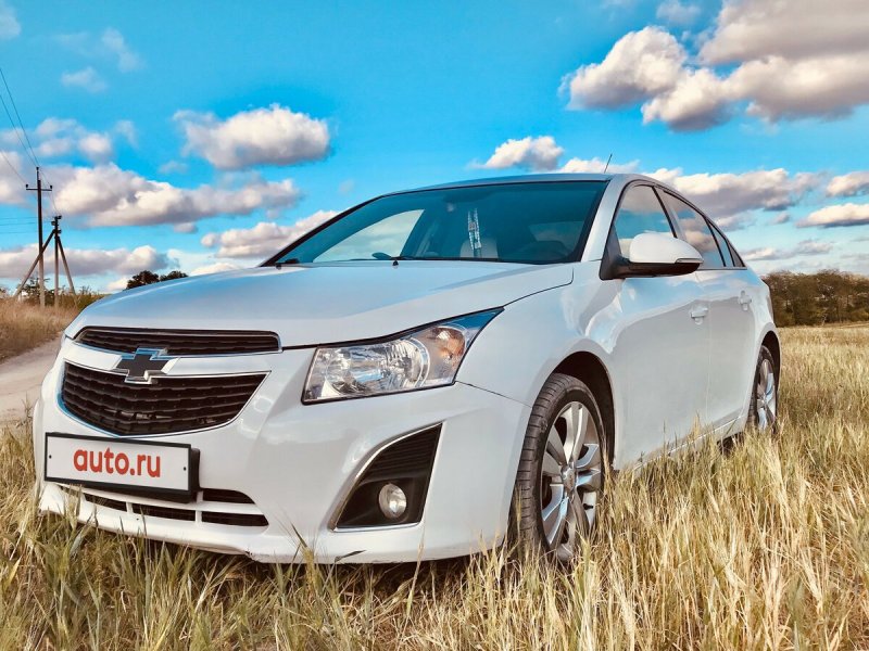 Chevrolet Cruze 2014 седан