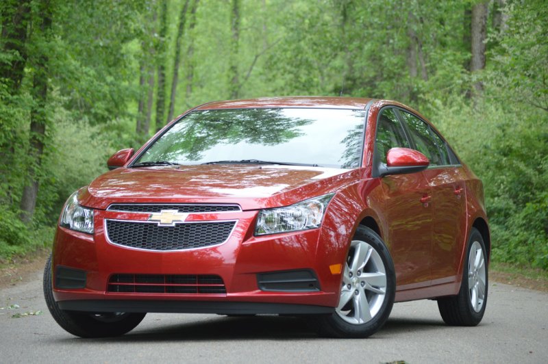 Chevrolet Cruze 2014 седан
