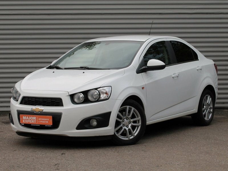 Шевроле Авео 1.6 автомат