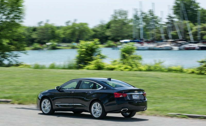 Chevrolet Impala 2014 зад