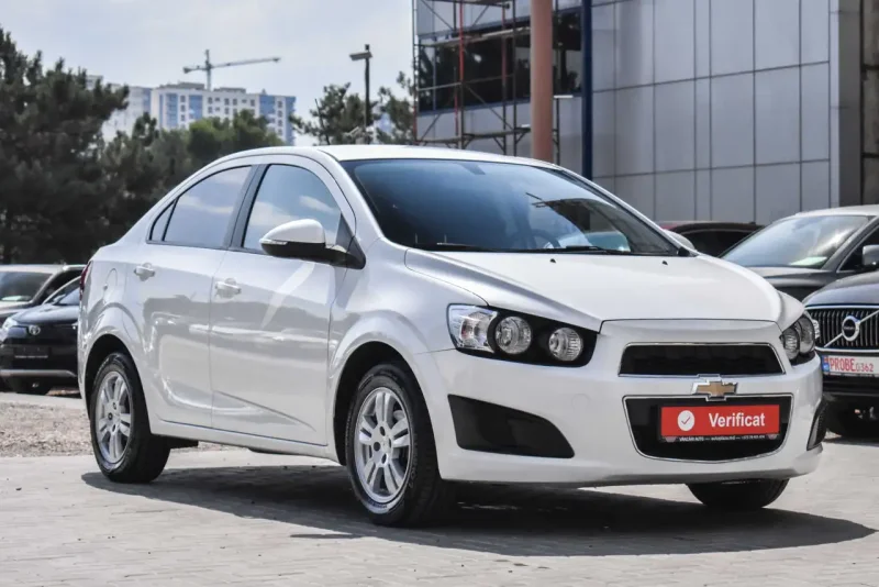 Новая Chevrolet Aveo t300