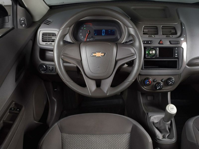 Cobalt Chevrolet 2013 салон