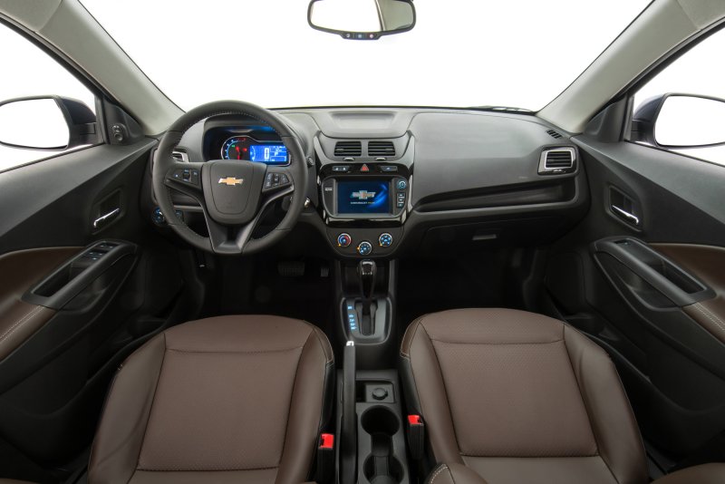 Cobalt Chevrolet 2013 салон