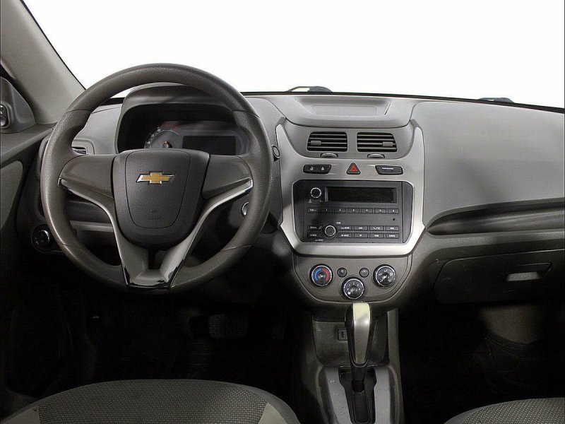 Cobalt Chevrolet 2013 салон