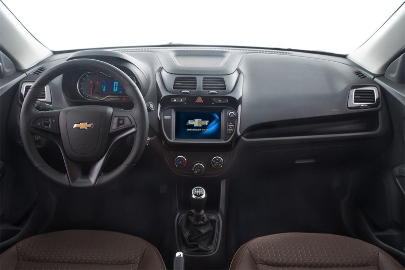 Chevrolet Cobalt 2022 салон