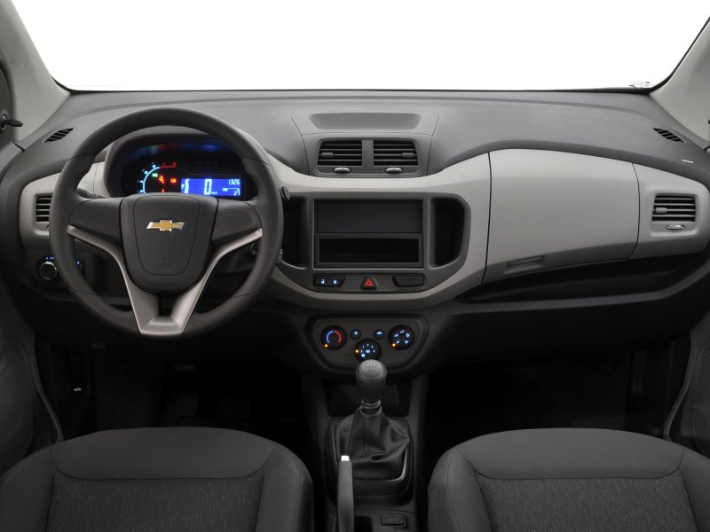 Cobalt Chevrolet 2013 салон
