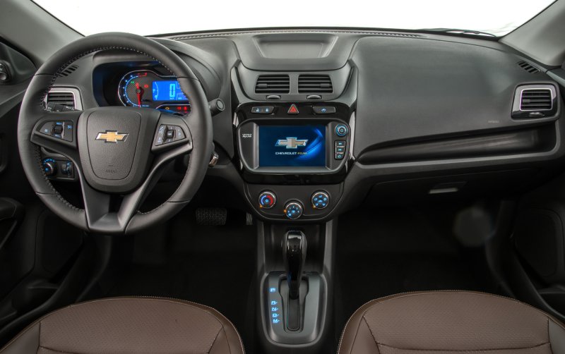 Chevrolet Cobalt 2014 салон