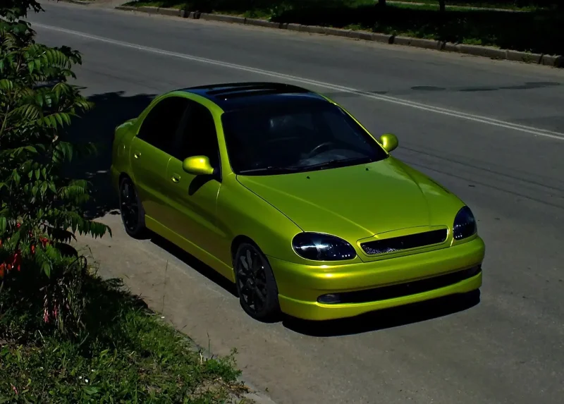 Daewoo lanos лаймовый