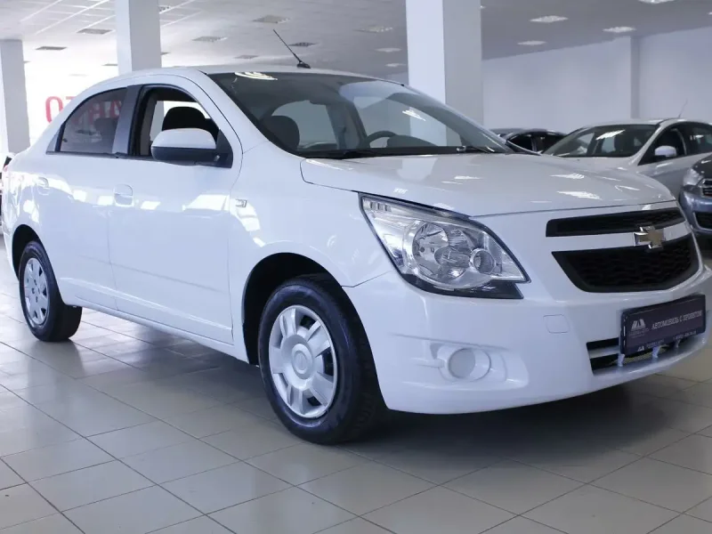 Chevrolet Cobalt 2014 White