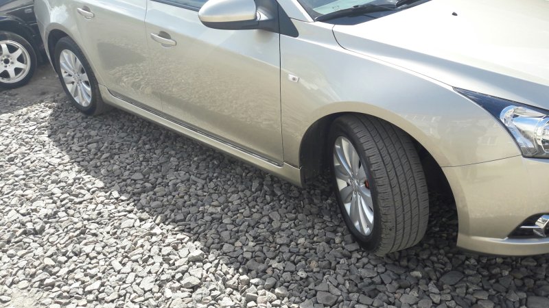 Пороги для Chevrolet Cruze
