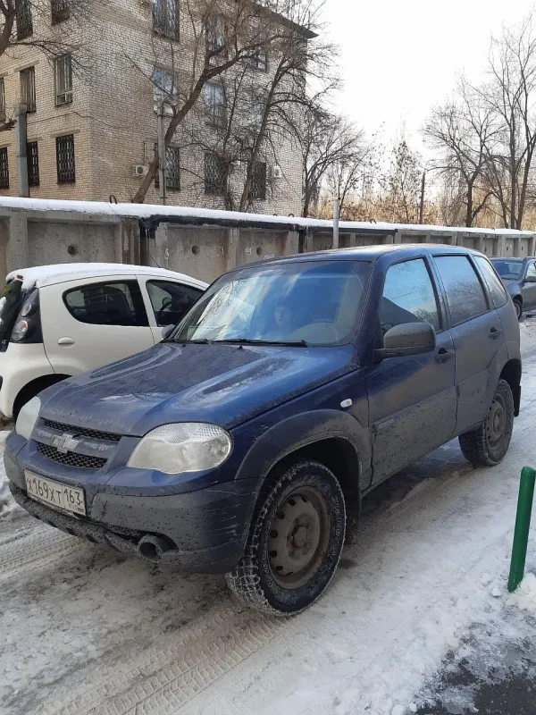Шевроле Нива 212300