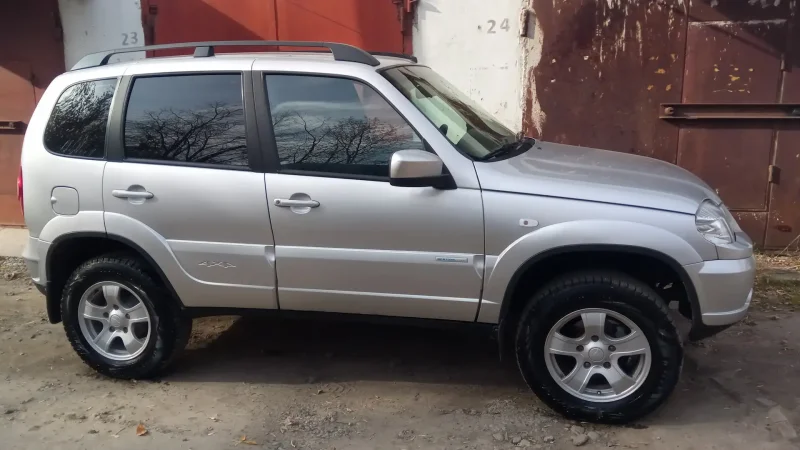 Chevrolet Niva 212300-55