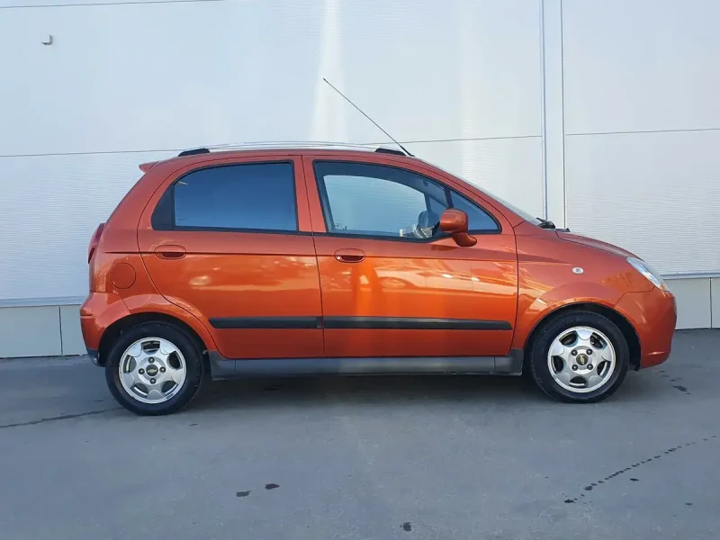 Салон Chevrolet Spark m300